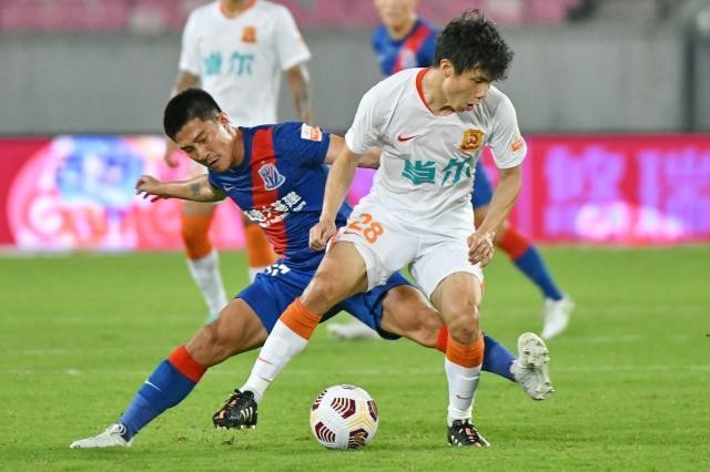 九游游戏-蒿神回归闪耀全场难取首胜 如此后防武汉危险了？